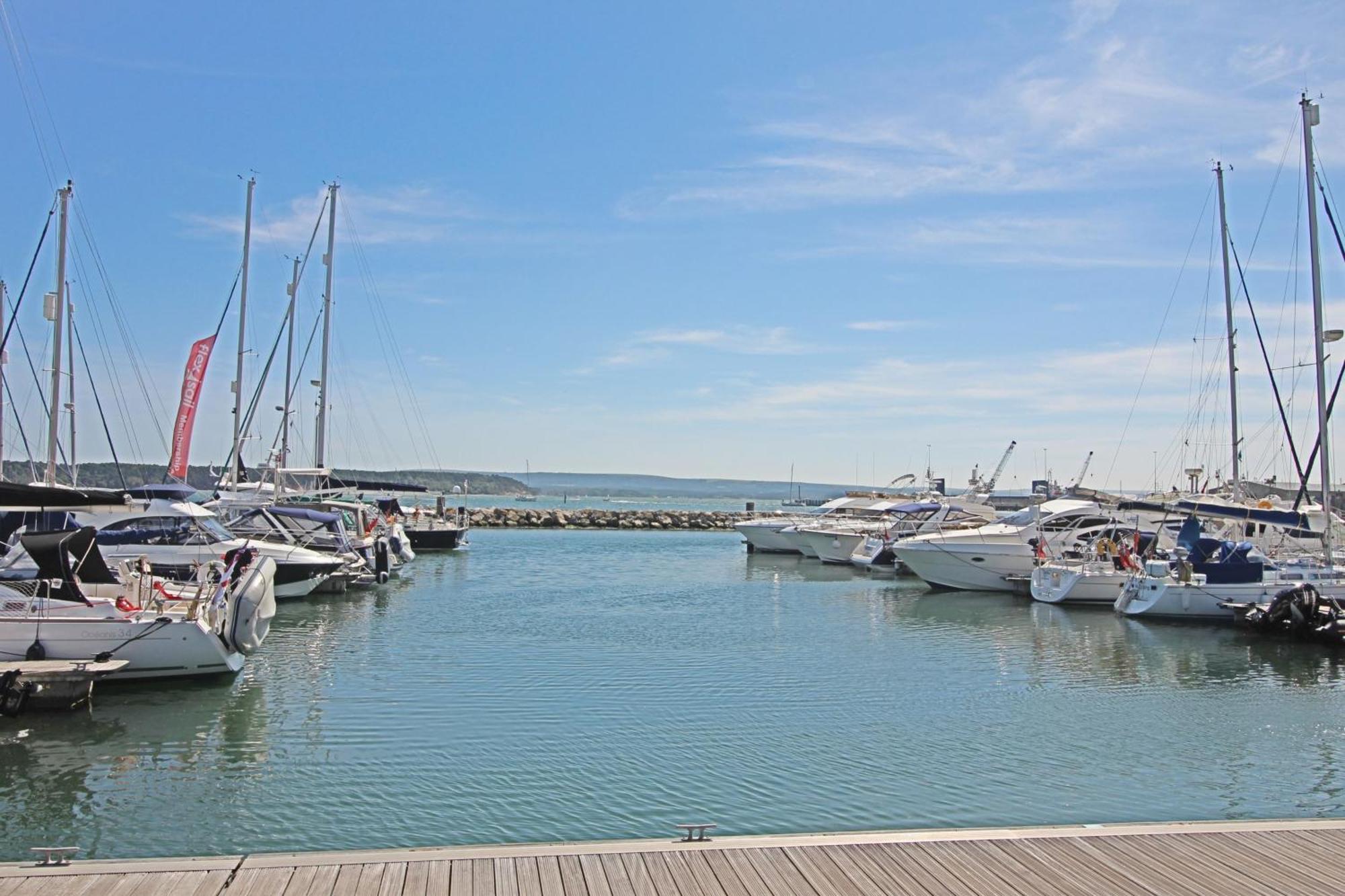 Charlotte Cottage Poole Esterno foto